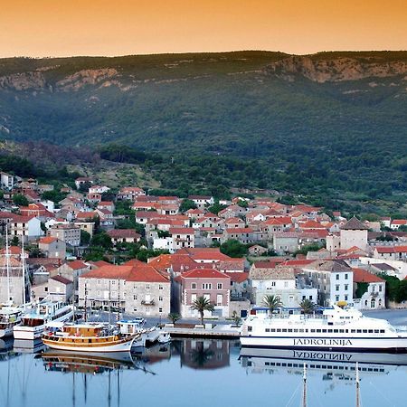 Apartments Skrivaneli Jelsa  Dış mekan fotoğraf