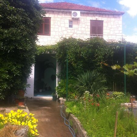 Apartments Skrivaneli Jelsa  Dış mekan fotoğraf