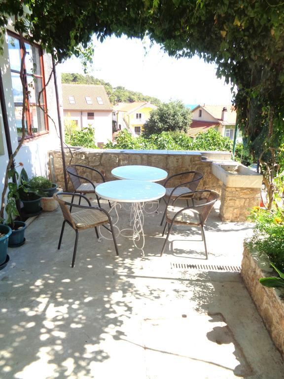 Apartments Skrivaneli Jelsa  Dış mekan fotoğraf