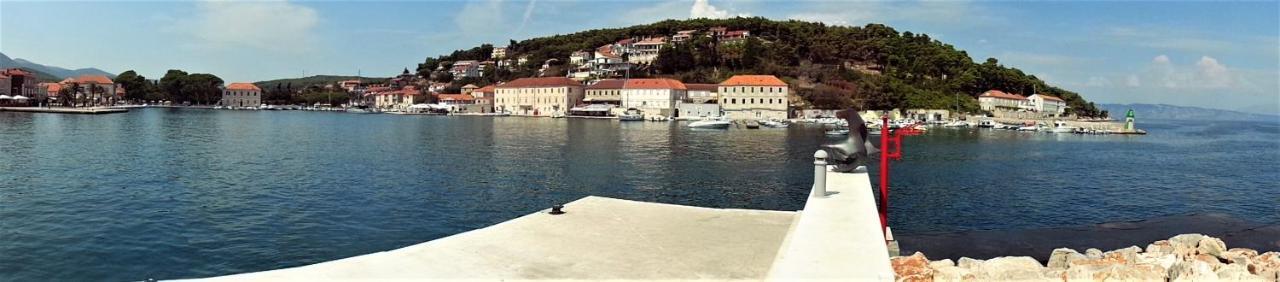 Apartments Skrivaneli Jelsa  Dış mekan fotoğraf
