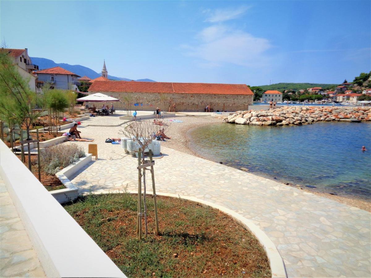 Apartments Skrivaneli Jelsa  Dış mekan fotoğraf
